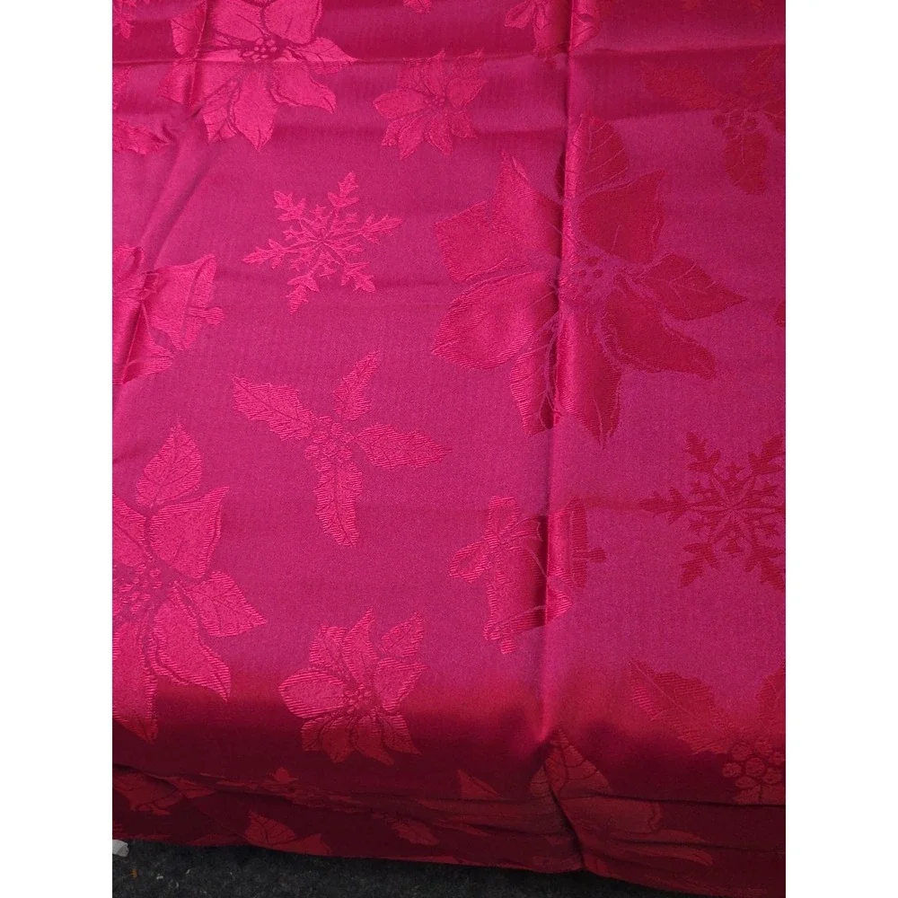 Sofalker Home Red Christmas Jacquard Tablecloth Bells Holly 60x84 Rectangular‎